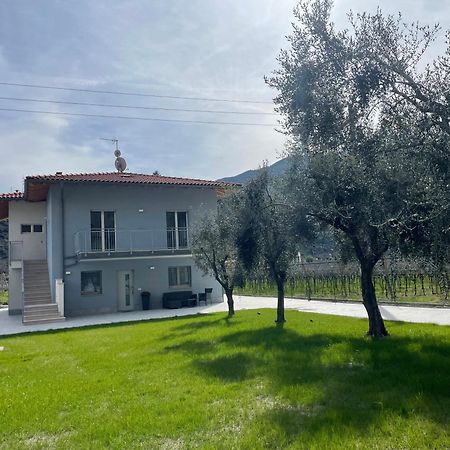 Lotus Garda Bed & Breakfast Riva del Garda Exterior photo