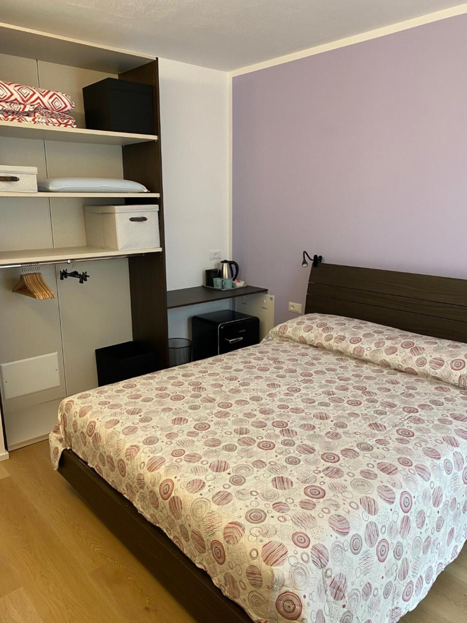 Lotus Garda Bed & Breakfast Riva del Garda Exterior photo